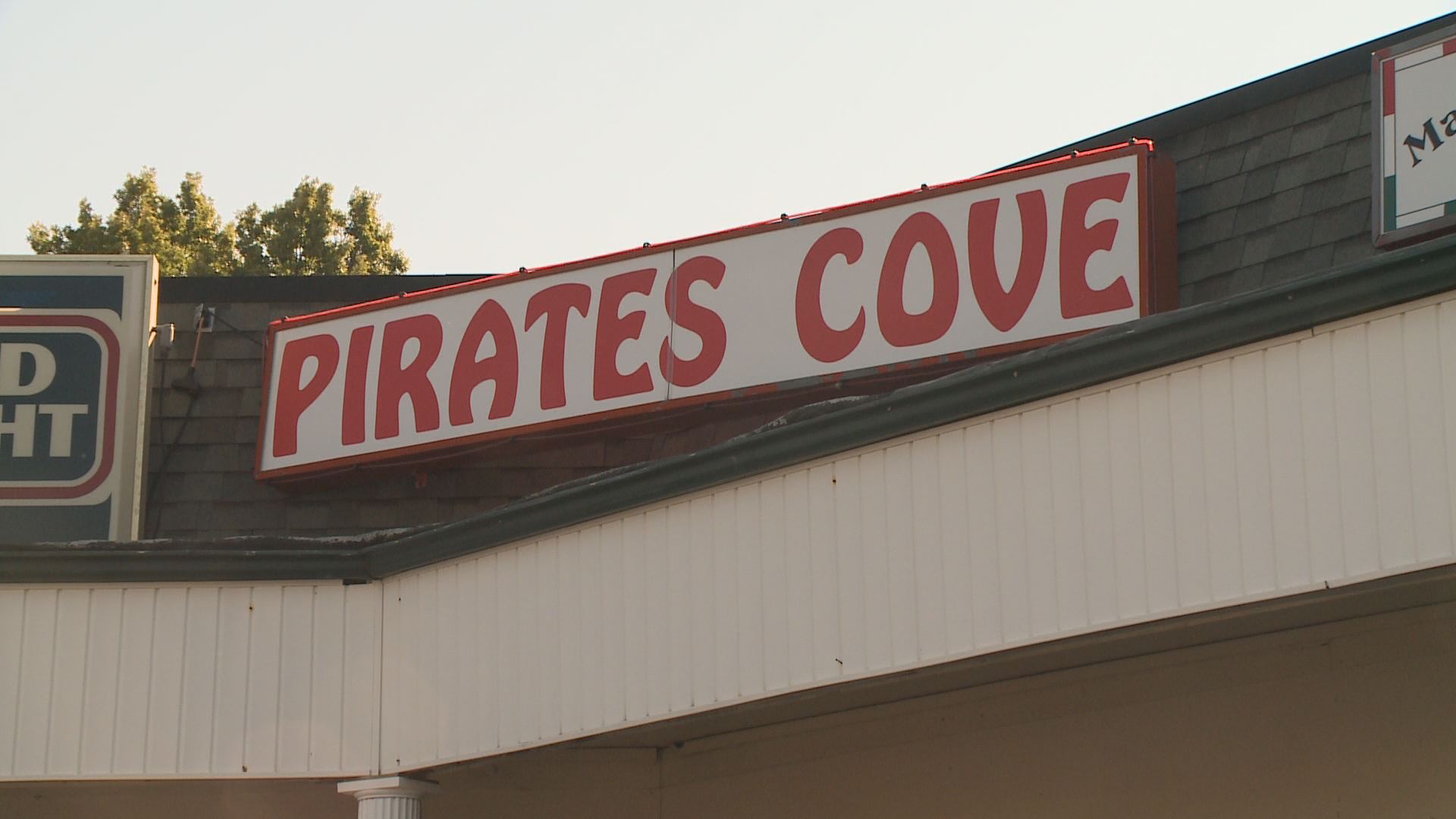 Pirates Cove Bar Closes After Two Deaths 8565