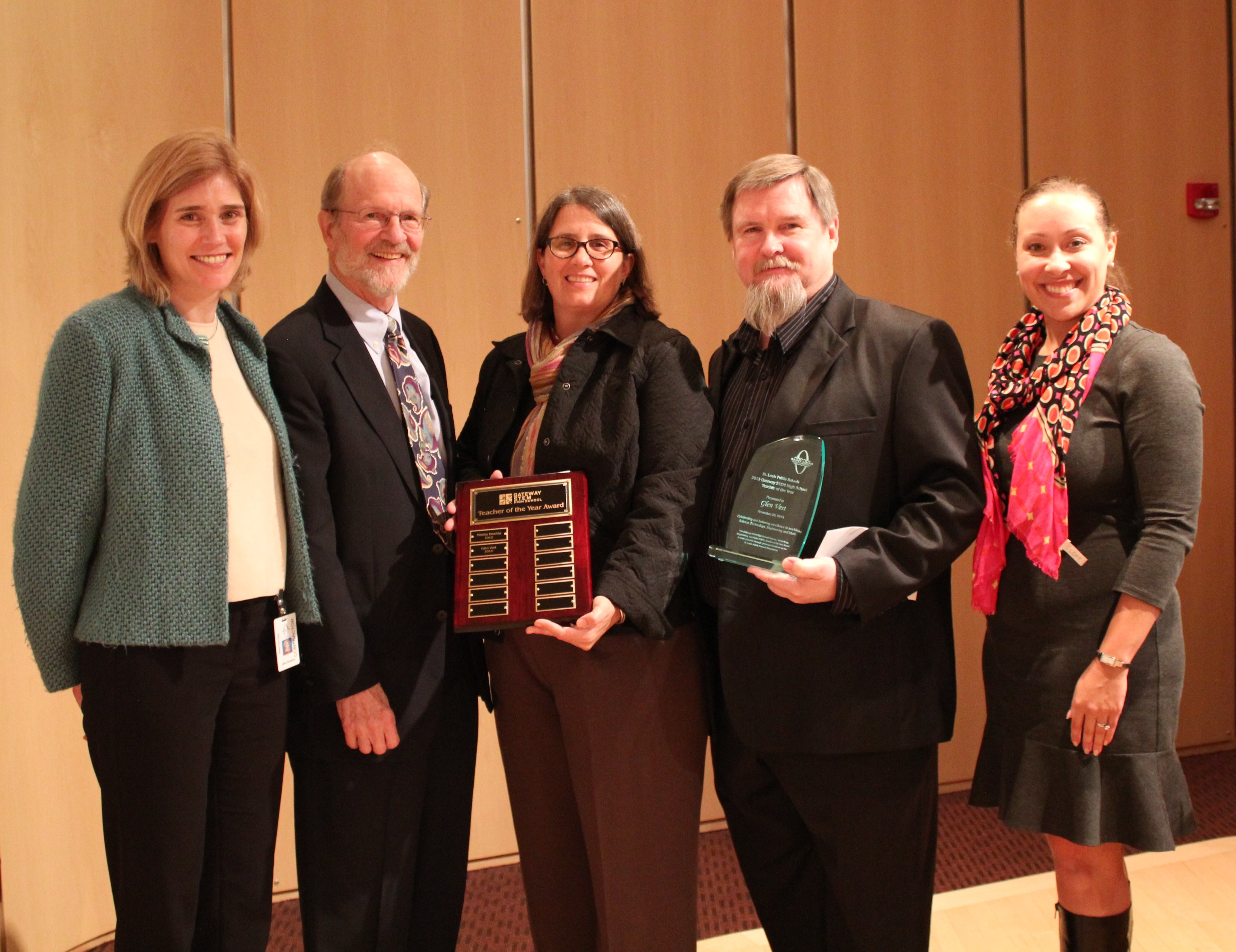 SLPS names STEM teacher of the year | ksdk.com