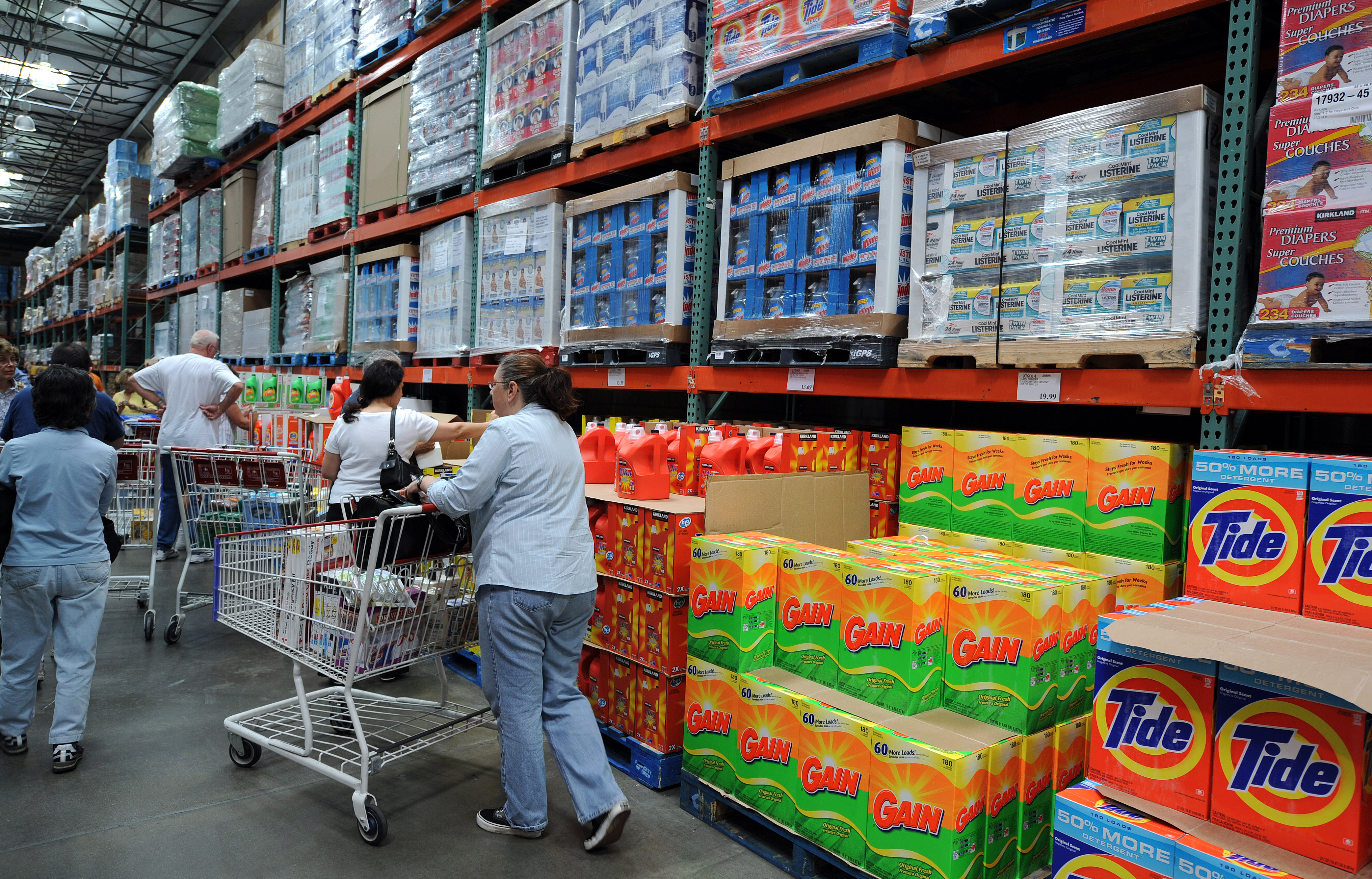 why-is-costco-able-to-pay-so-much-more-than-minimum-wage-ksdk