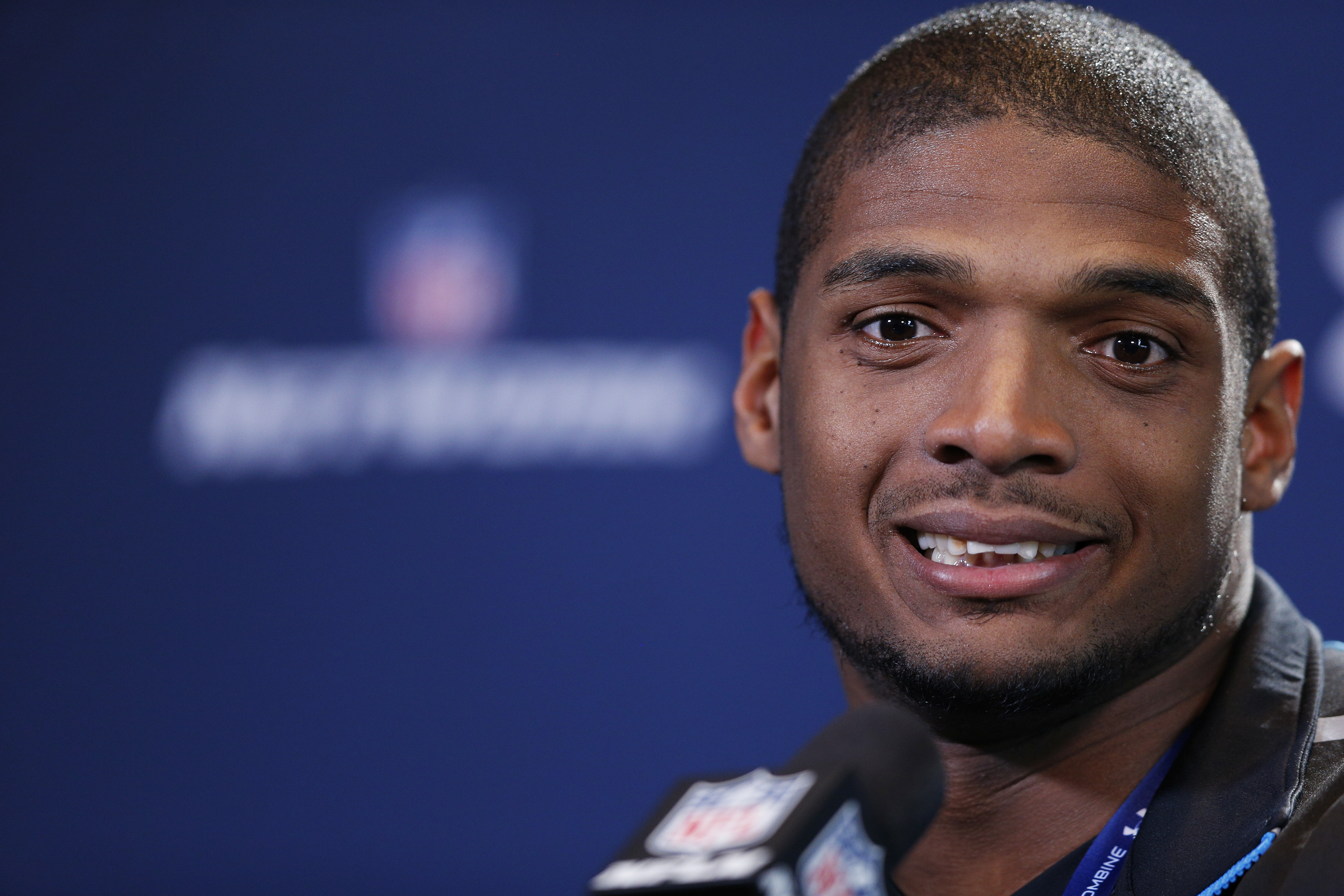 Football Hall of Famers Barry Sanders and others: Michael Sam will be  welcomed in the NFL - Outsports