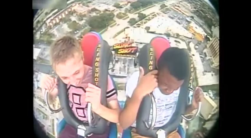 Watch this guy pass out on Sling Shot ride ksdk