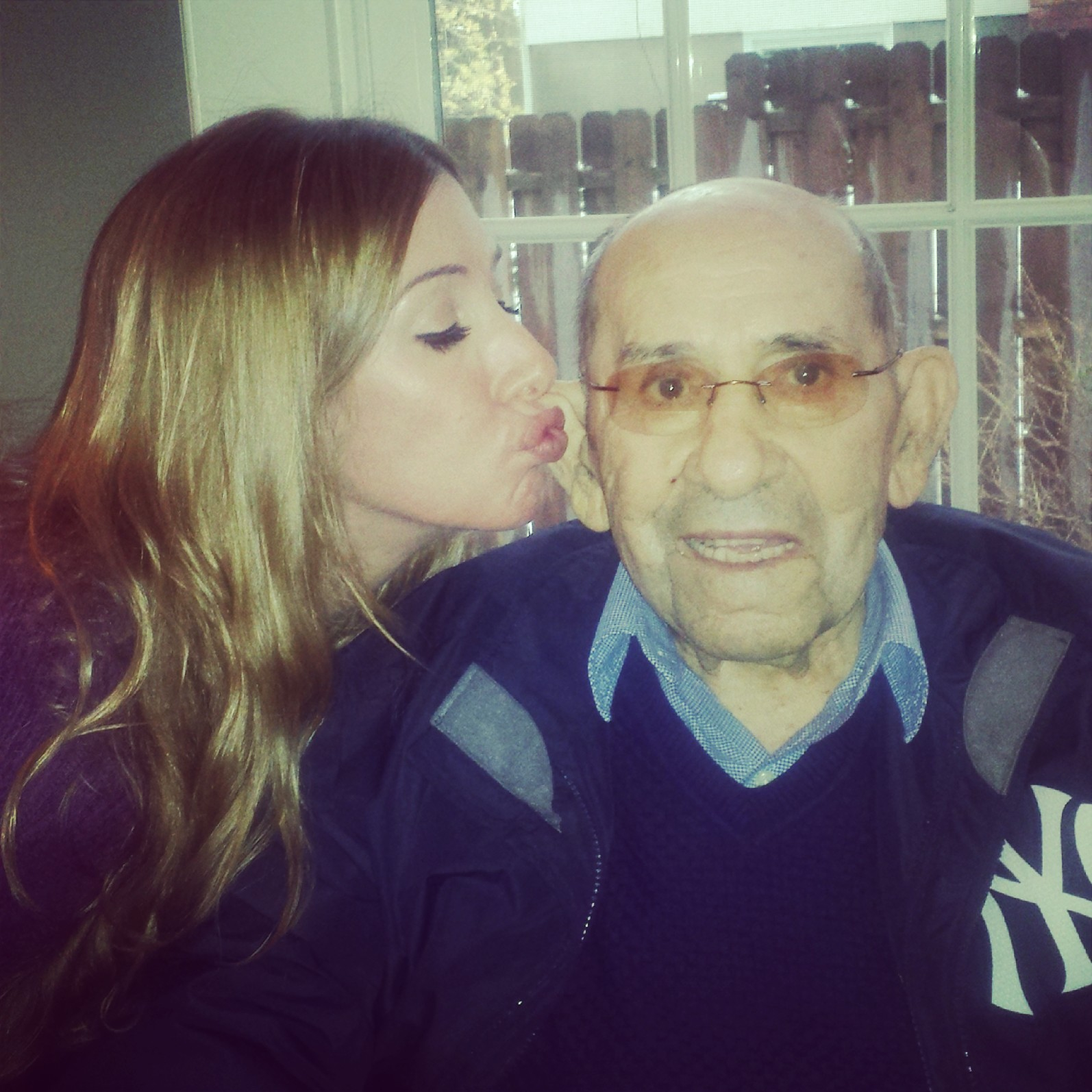 Carmen Berra, Wife of Yogi Berra, Passes Away; Couple Featured in  Broadway's BRONX BOMBERS