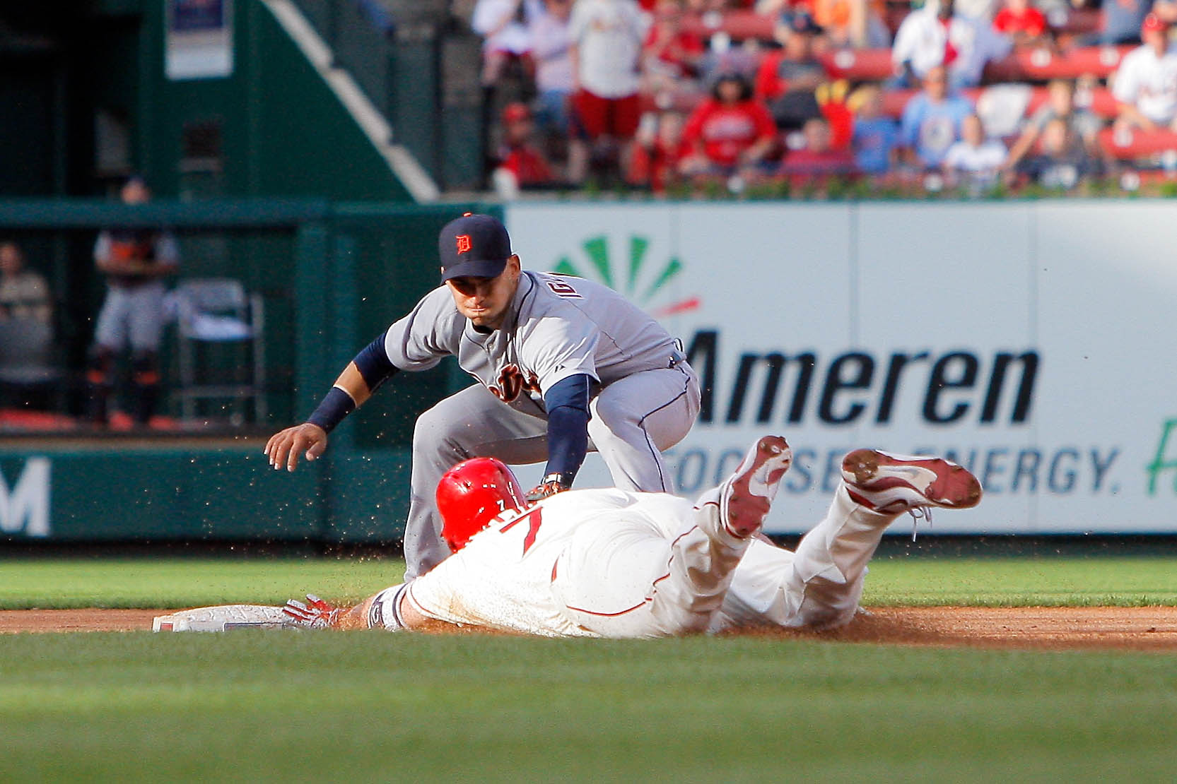 Tigers shortstop Jose Iglesias out 4 to 6 months