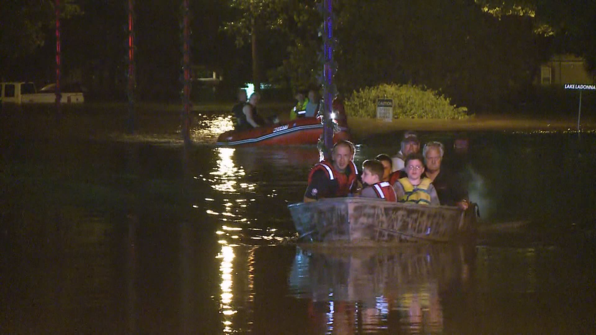 Festus mobile home park evacuated for flooding