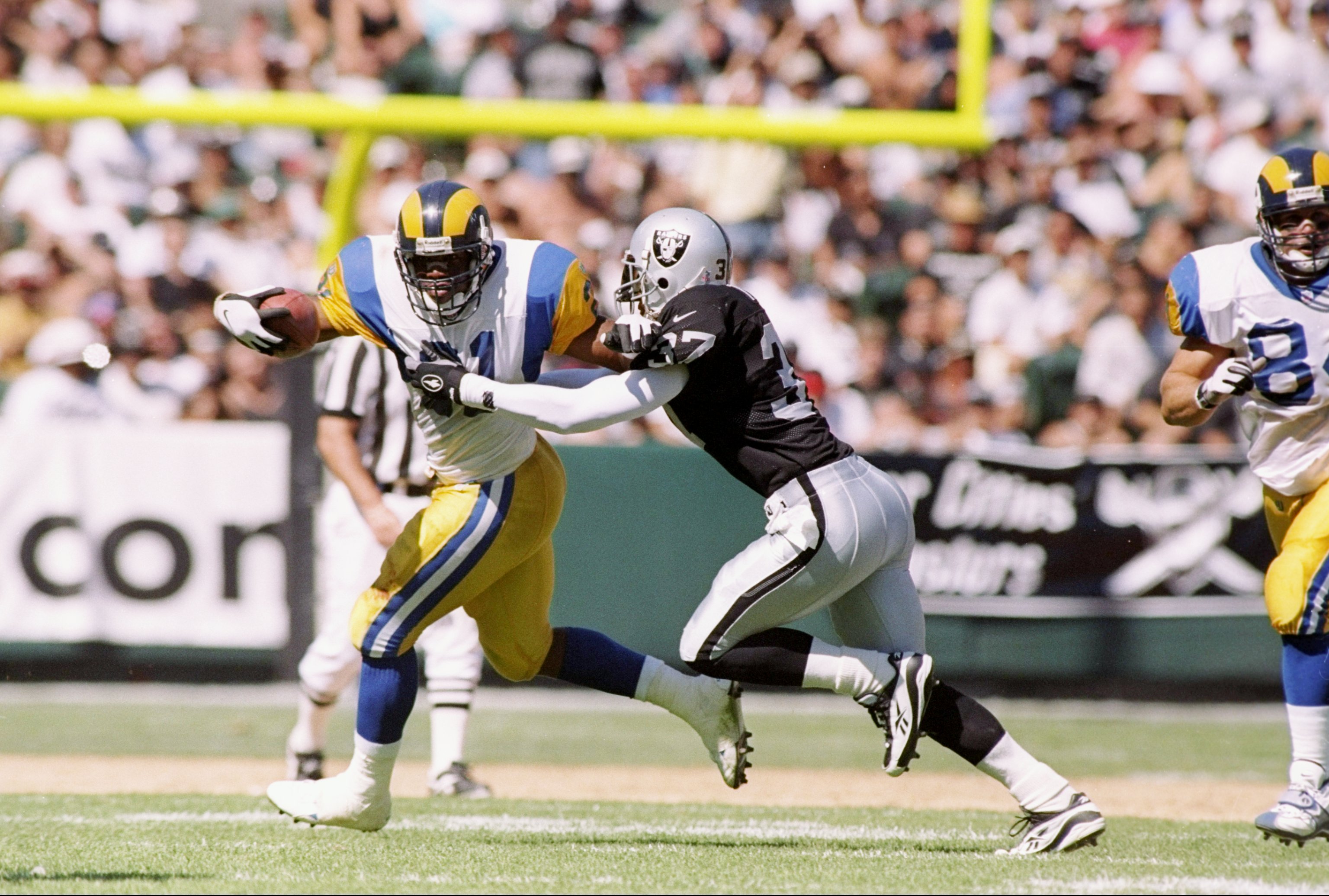 NFL: St. Louis Rams at Oakland Raiders