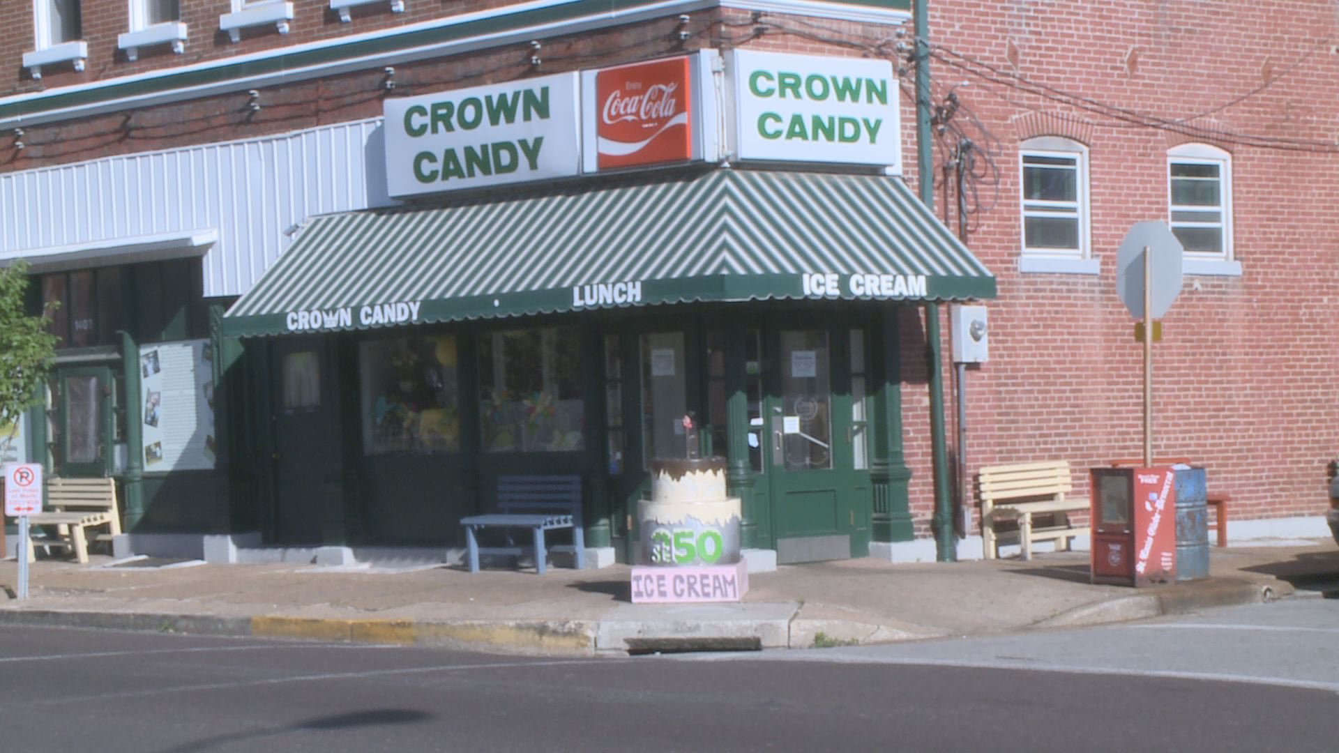 Burglar Breaks Into Crown Candy Kitchen Ksdk Com