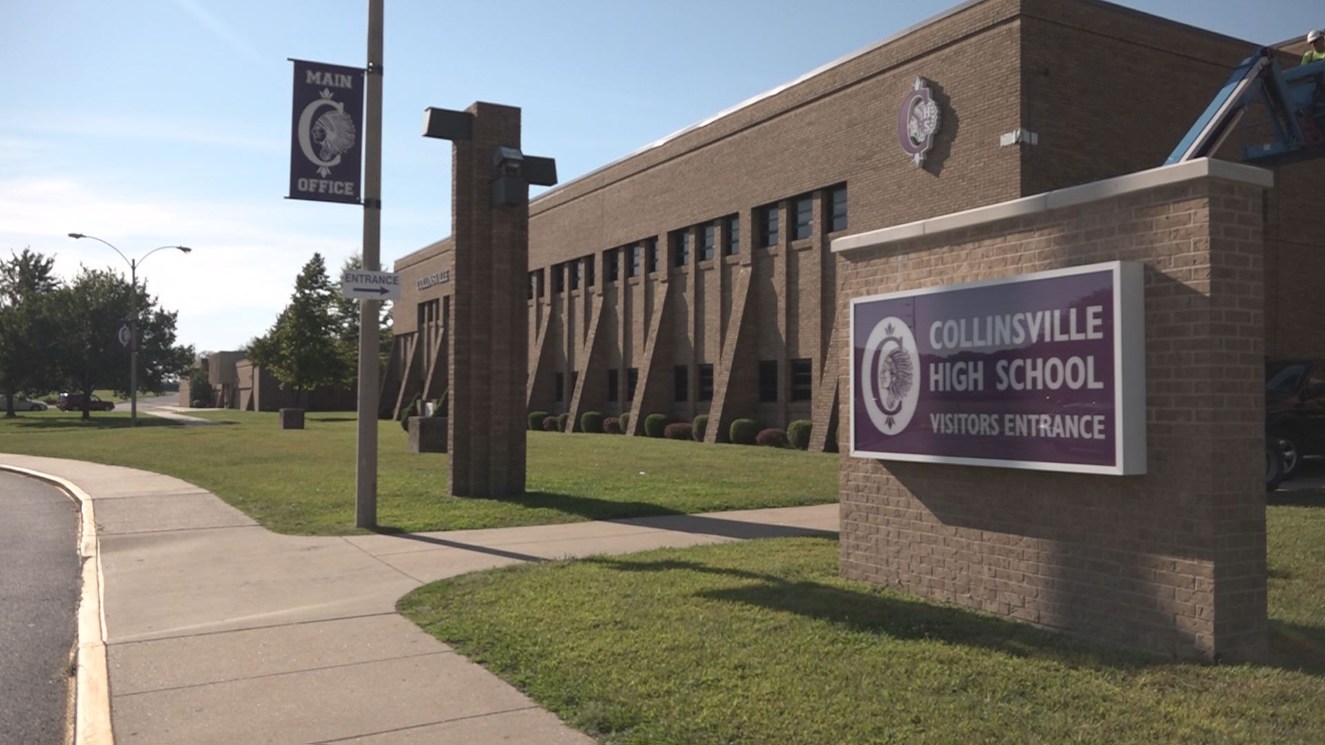 collinsville high school days to register