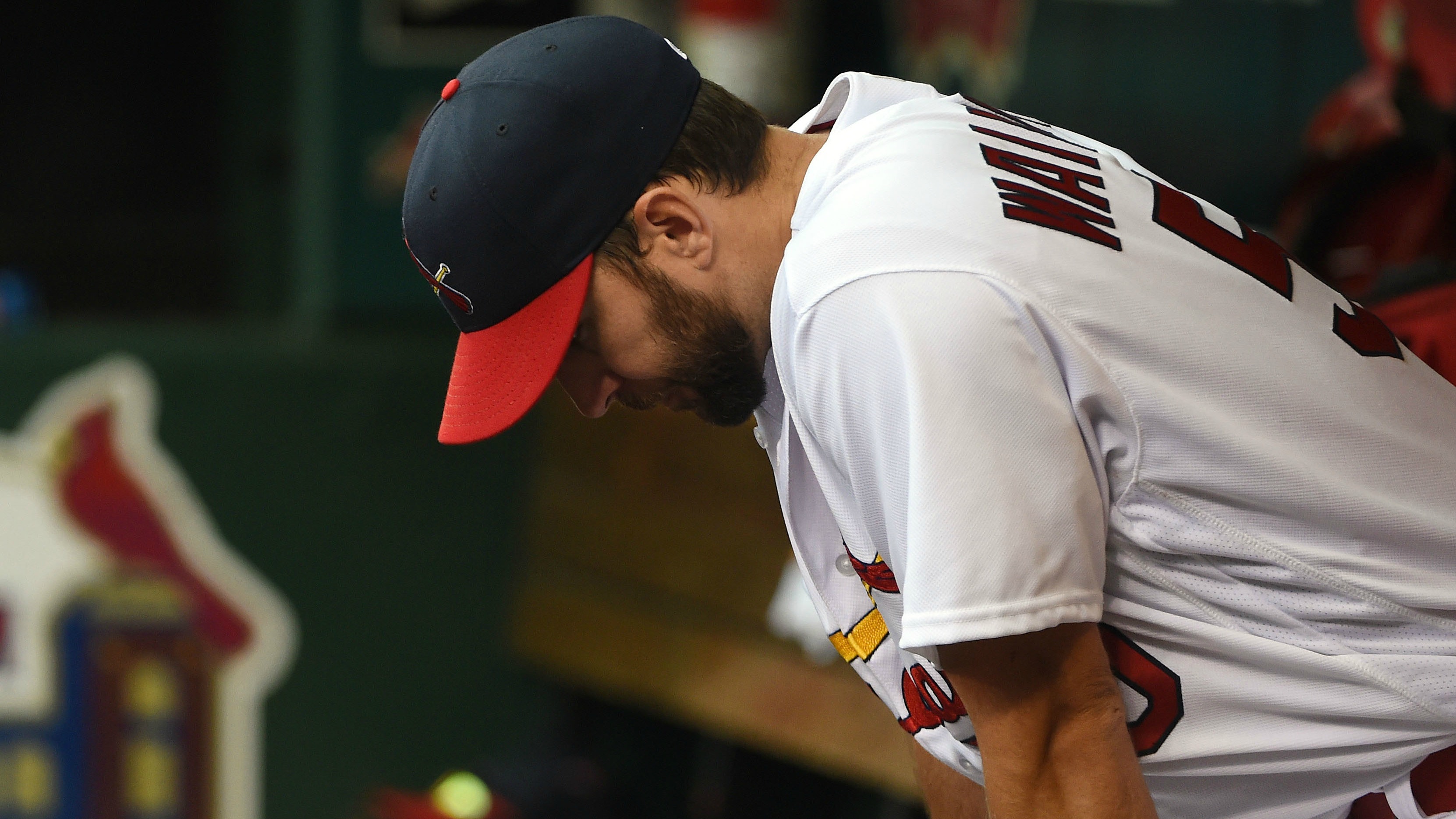 What to make of Adam Wainwright's trouble with the curve - KSDK.com