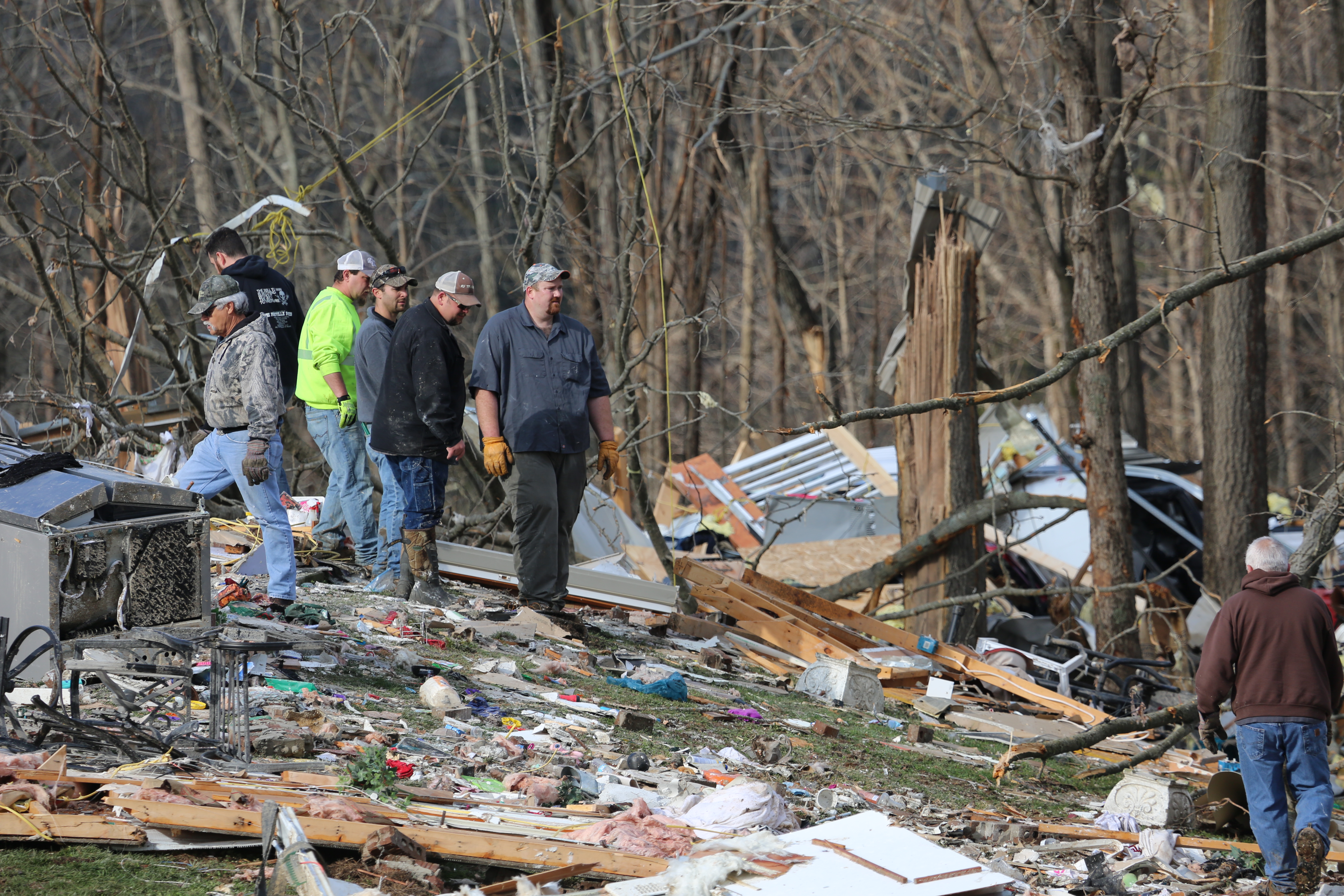 Deadly tornado devastates Perryville, Mo.