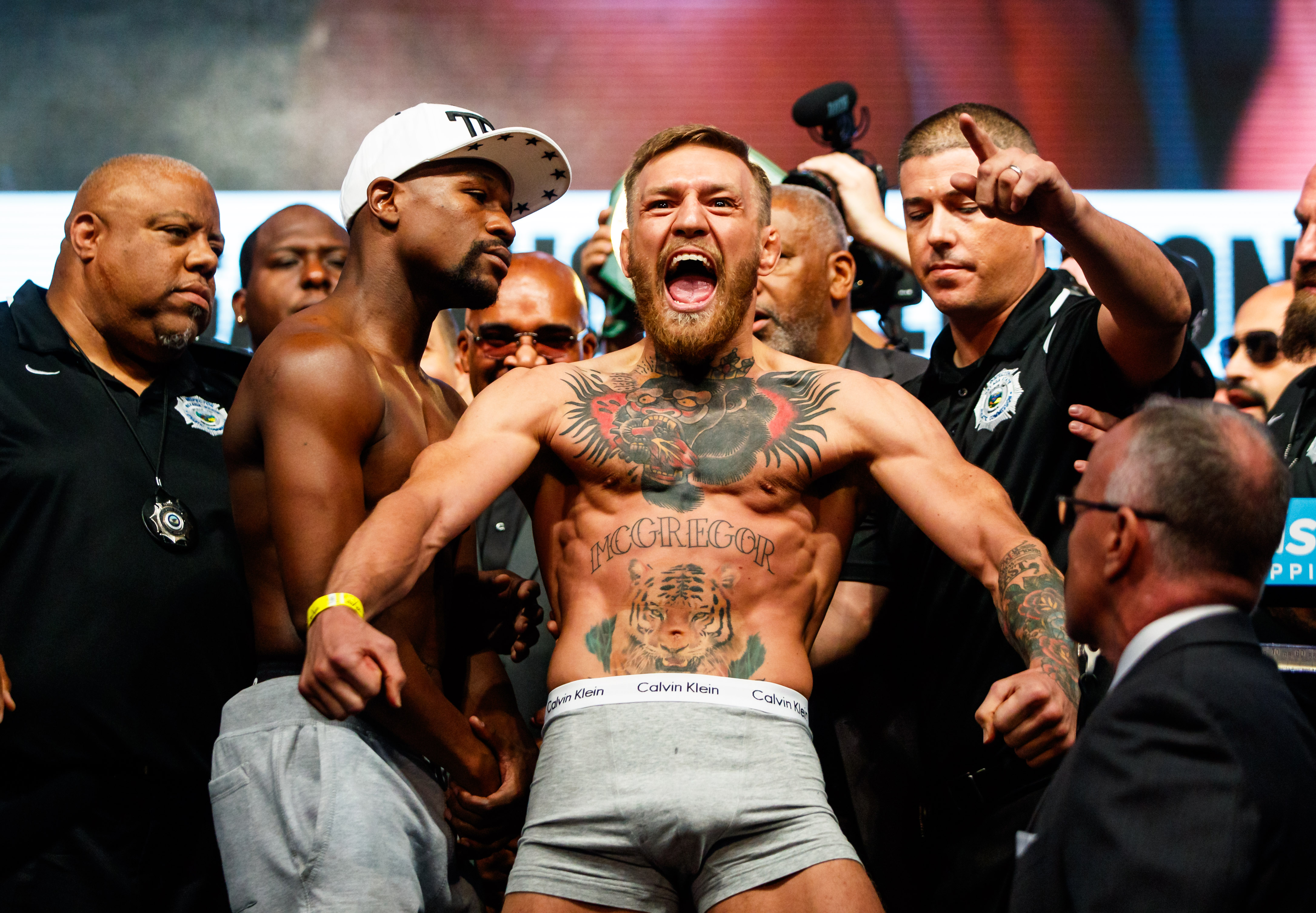 Mayweather and McGregor struggling to sell out T-Mobile Arena