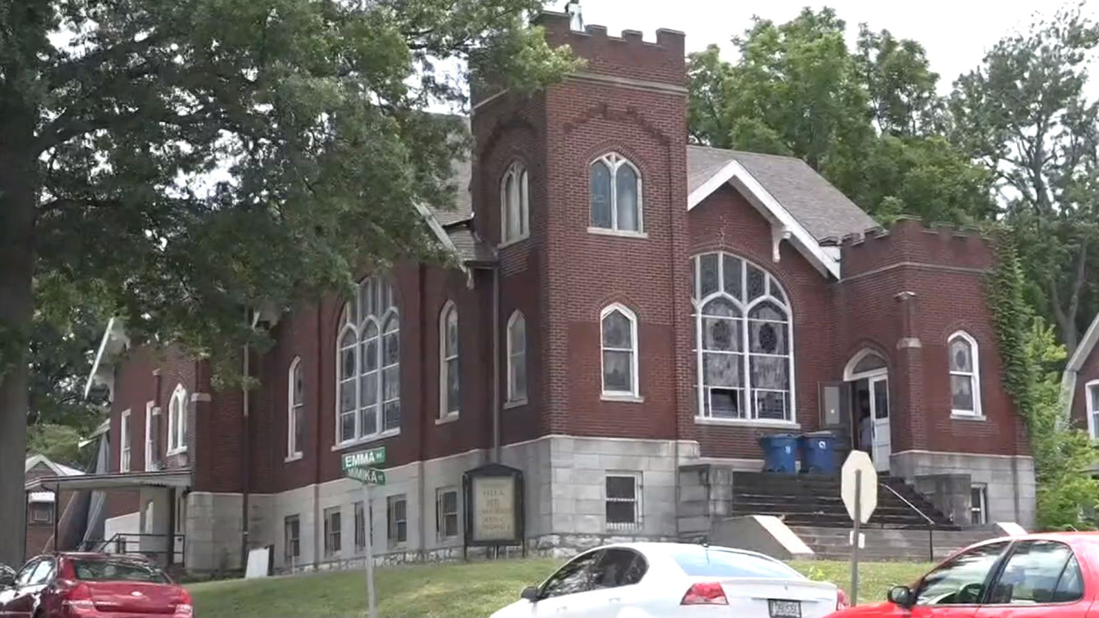 Youth center created to help stop violence in the Walnut Park community