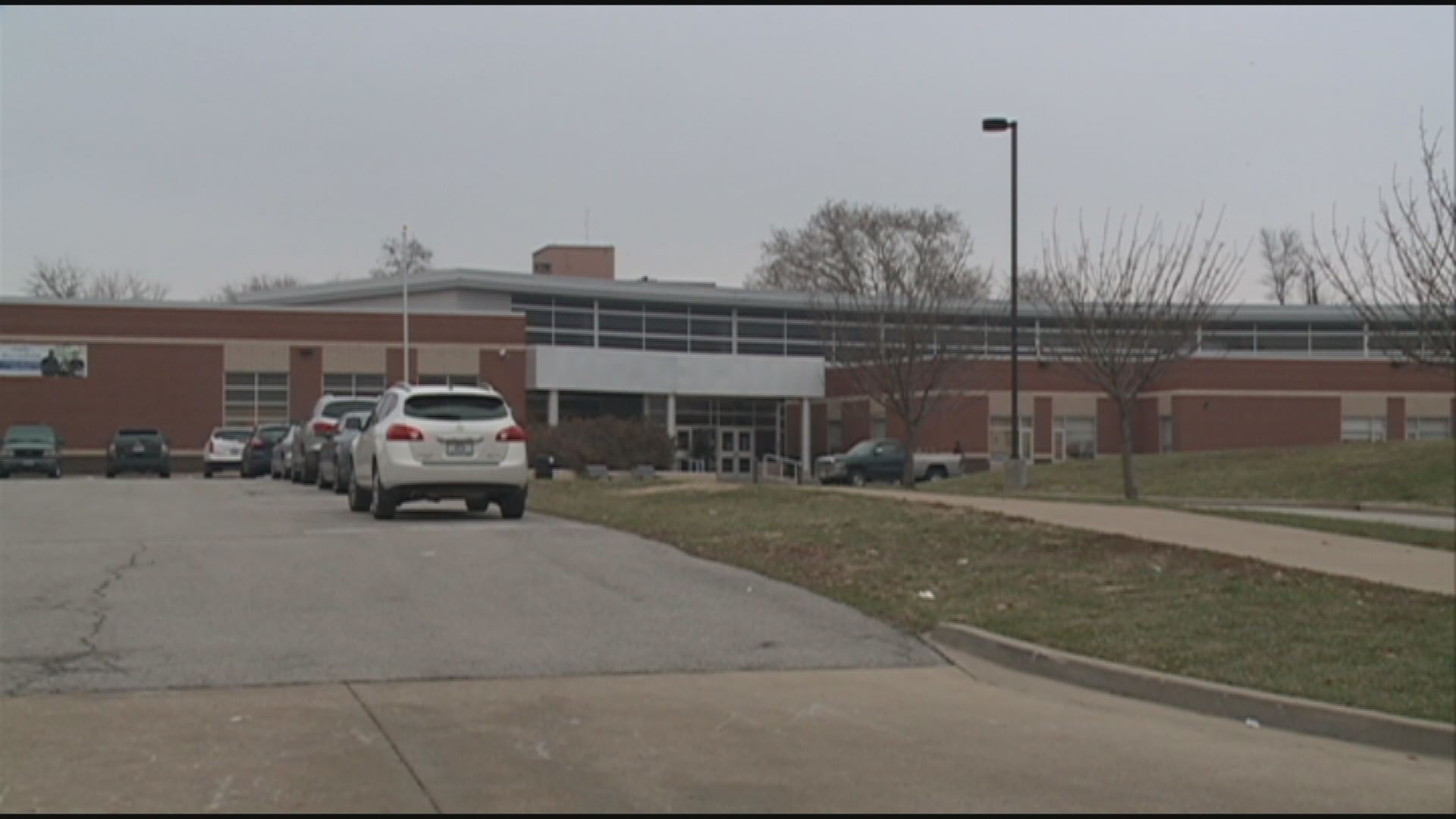 Parents: Student walk-out went wrong | ksdk.com